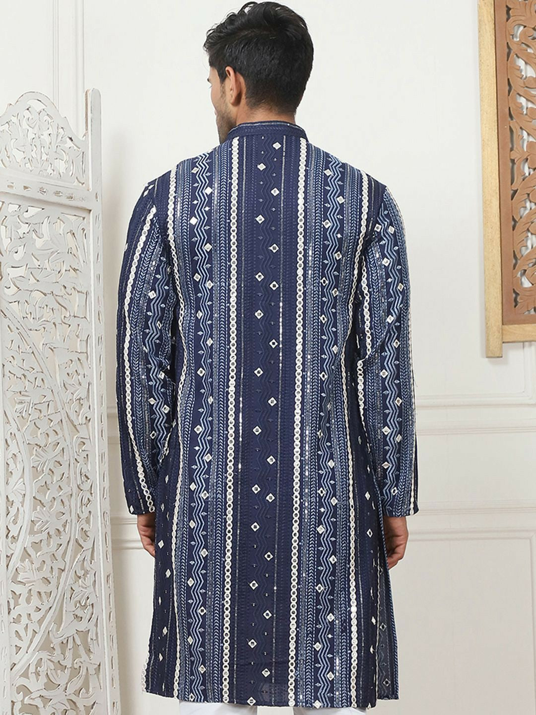 Men’s Navy Blue Embroidered Kurta with Mirror Work & Pockets