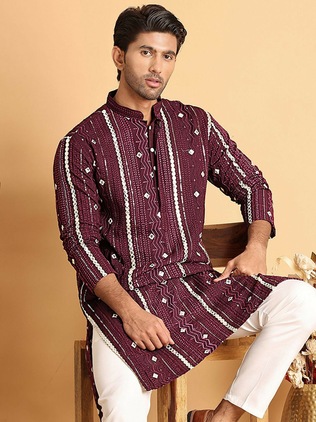 Men’s Purple Embroidered Kurta with Mirror Work