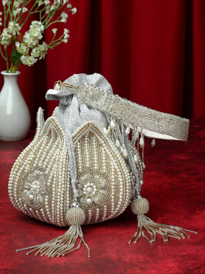 Buy Embellished Tasselled Potli Bags Online – Silver & Gold Potli Clutches | Indiaista